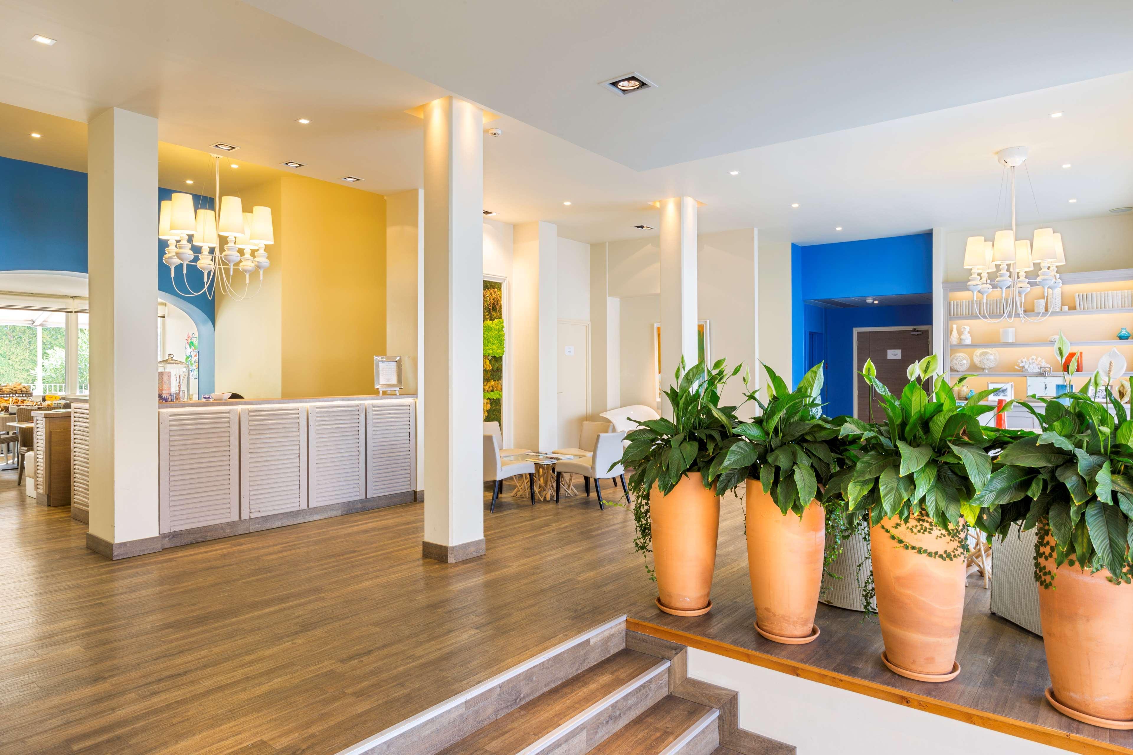 Best Western Hotel Matisse Sainte-Maxime Eksteriør bilde